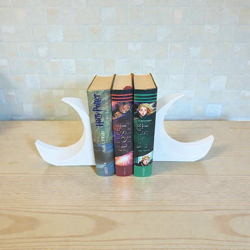 Minimalist Crescent Moon Bookends – Modern Home Decor